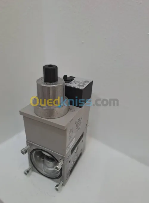 Électrovannes Doubles Multibloc Gaz DUNGS Réf T-DMV-DLE 507/11 & T-DMV-DLE 512/11 