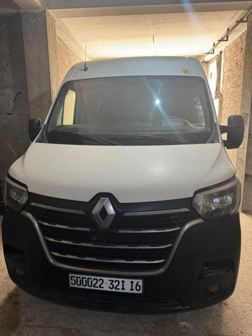 Renault Master 2021