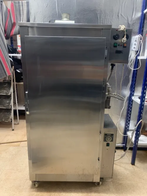 Fumoir a viande et déshydrateur