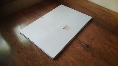  MICROSOFT SURFACE PRO 7 PLUS 