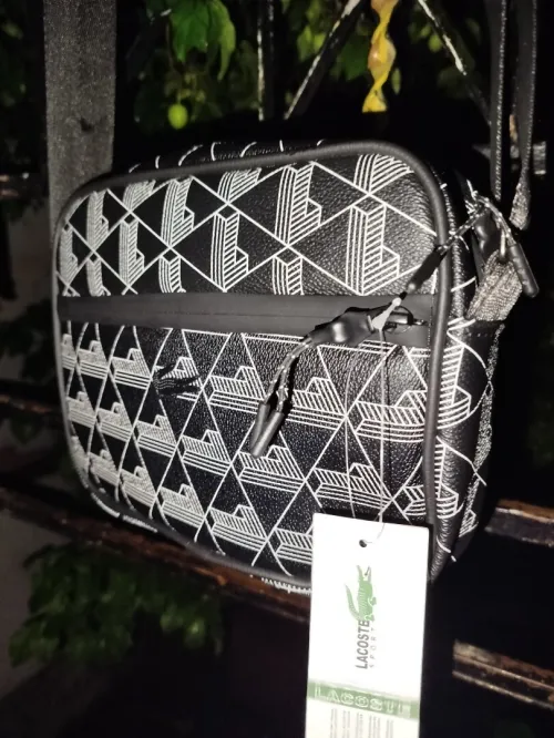 Sacoches Lacoste 