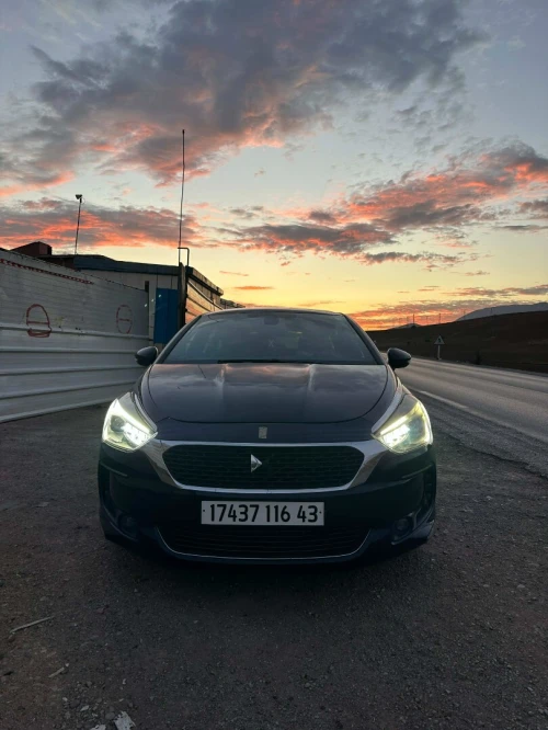 Citroen Ds5 2016 صافية