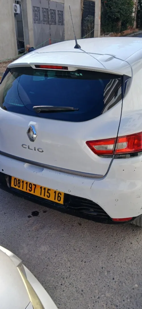 Renault Clio 4 2015 Limited