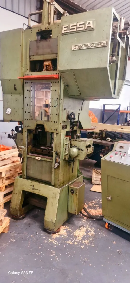 Vend presse 50 Tonnes Excentrique