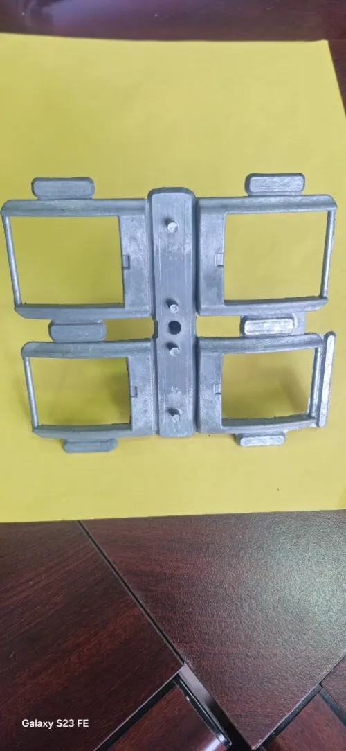 sous traitance fonderie d'alliage aluminium et zamak avec réalisation de pièce spécifique.