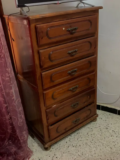 Commode 