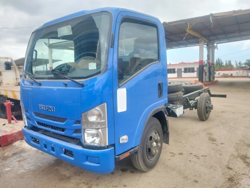 Isuzu Isuzu npr 2026