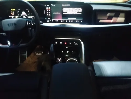 Audi Q5 2025 S lain