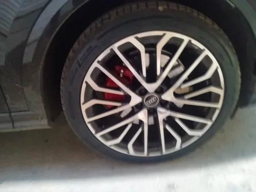 Audi Q5 2025 S lain