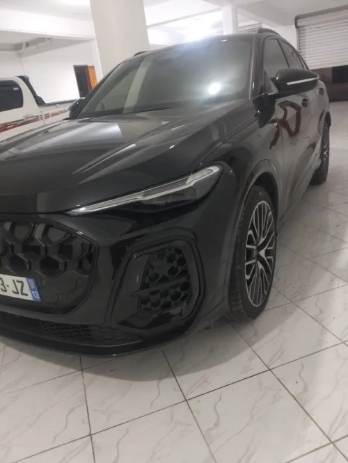 Audi Q5 2025 S Lain