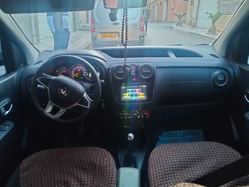 Renault Kangoo 2024 Kongo stipwai