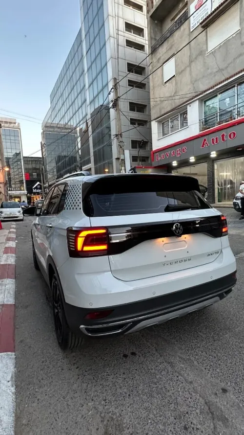 Volkswagen T-Cross 2025 Beats