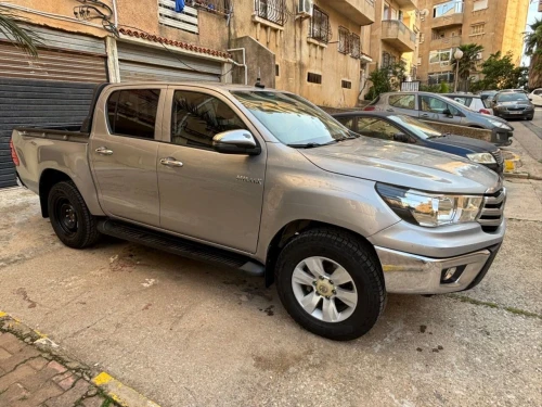 Toyota Hilux 2018 LEGEND DC 4x4
