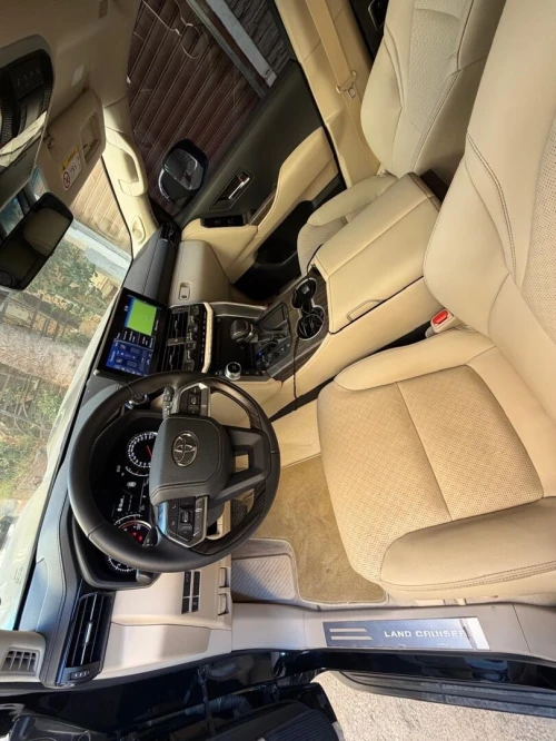 Toyota Land Cruiser  2025 Lounge Pack Techno