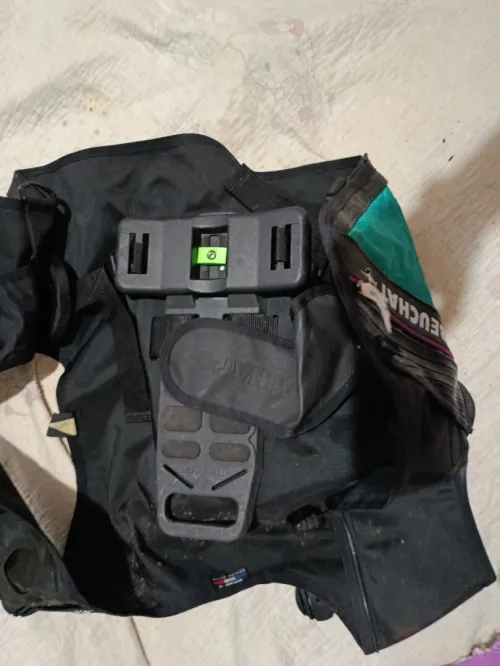 Gilet stabilisateur et un etandeur