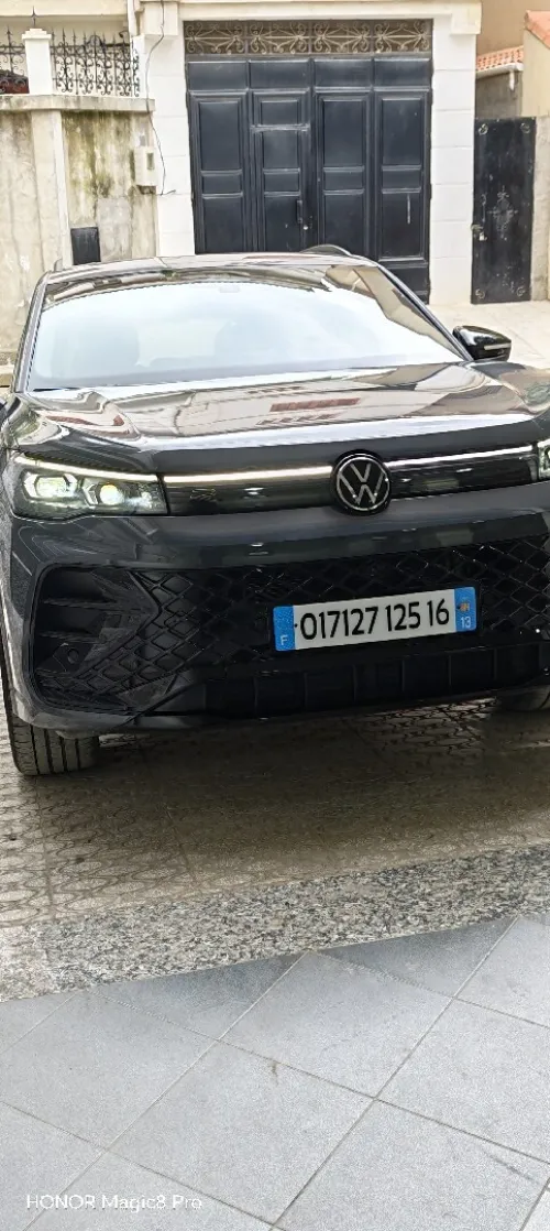 Volkswagen Tiguan 2025 R-Line
