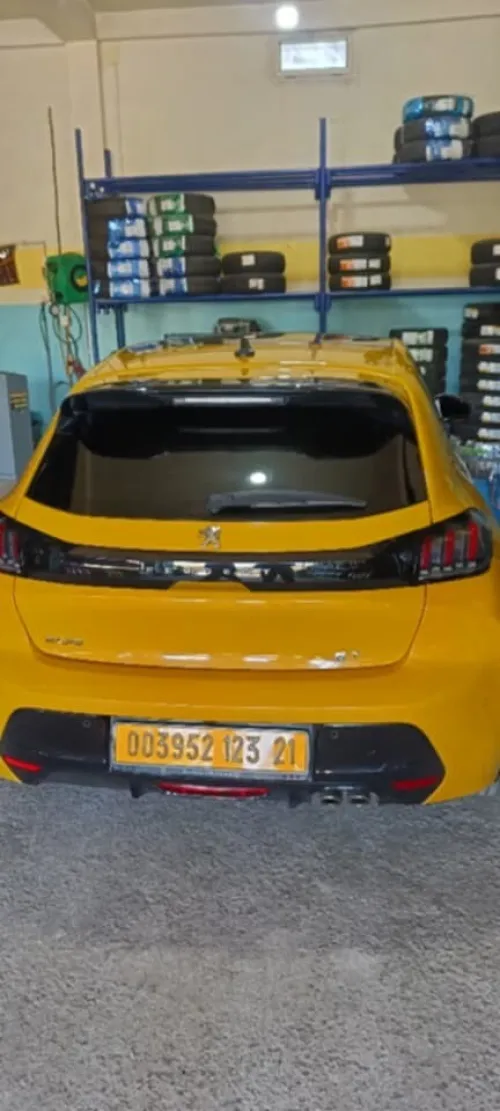 Peugeot 208 2023 GT