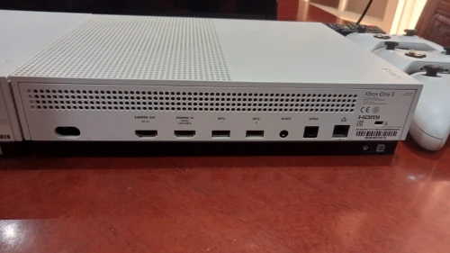 2 Xbox one s