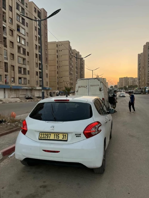Peugeot 208 2015 Access