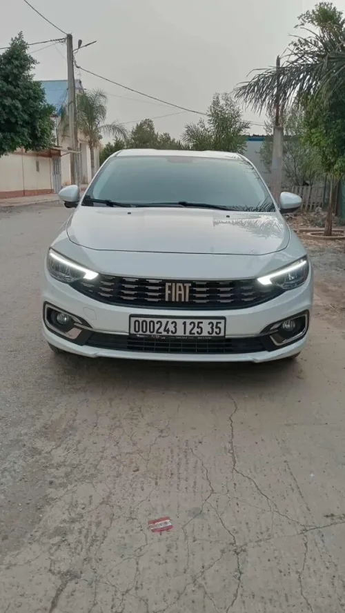 Fiat Tipo Sedan 2025 