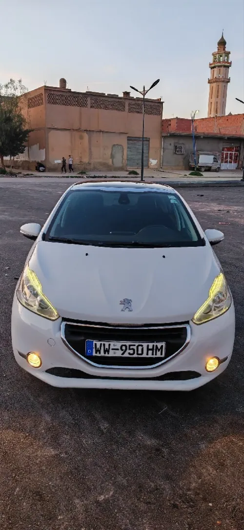 Peugeot 208 2014 Allure