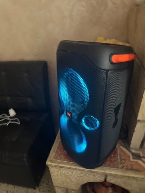 JBL Partybox 110 Enceinte puissante et complète 