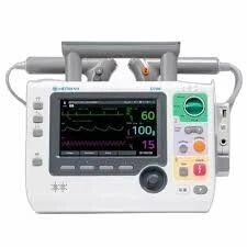 DEFIBRILATEUR BIPHASQUE MANUEL ET AED AVEC SCOUP