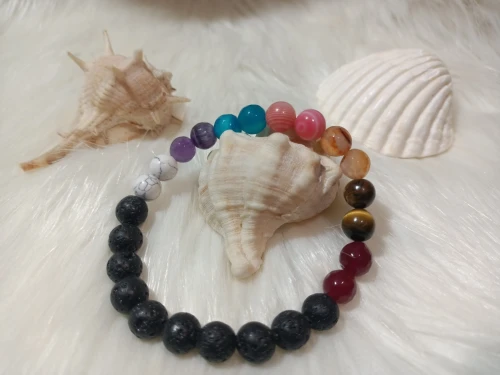 Bracelets en pierres semi-precieuses 