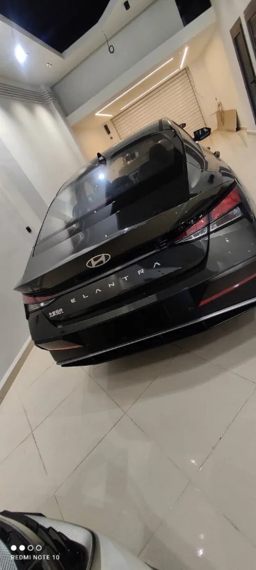 Hyundai Elantra 2025 Luxuri