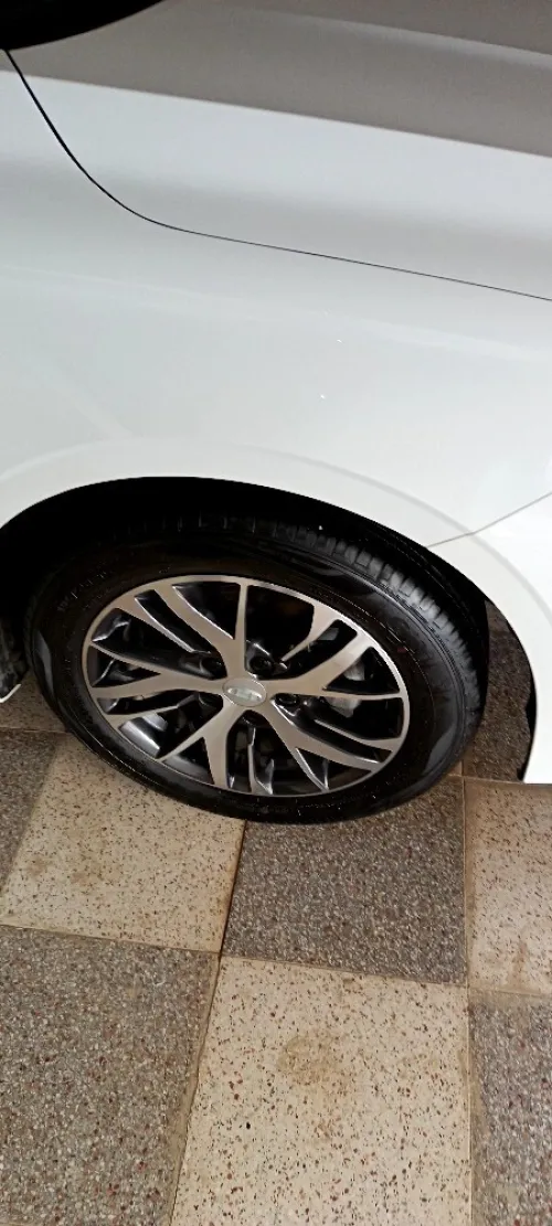 Geely Emgrand 2025 Emgrand