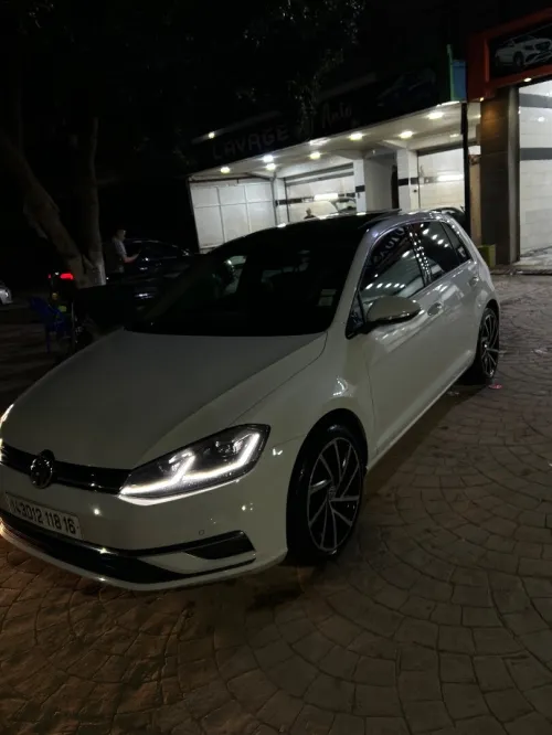 Volkswagen Golf 7 2018 Confortline