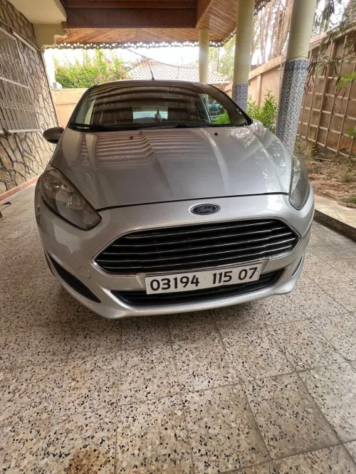 Ford Fiesta 2015 Trend
