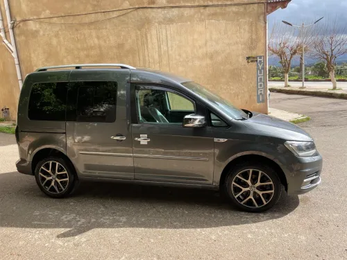 Volkswagen Caddy 2018 Highline