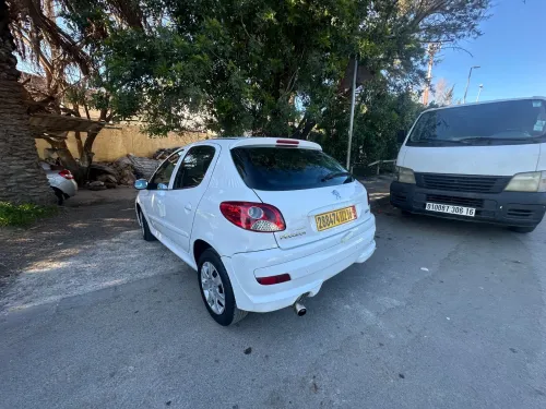 Peugeot 206 Plus 2012 206 Plus