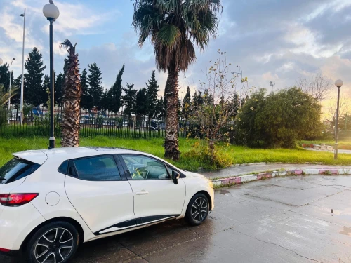 Renault Clio 4 2016 Ivory