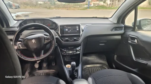 Peugeot 208 2016 Access Facelift