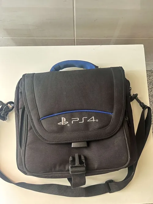 Playstation 4 slim limited edition 