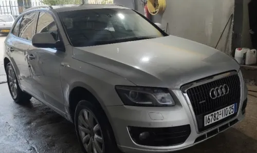 Audi Q5 2010 Off Road Pack Tech