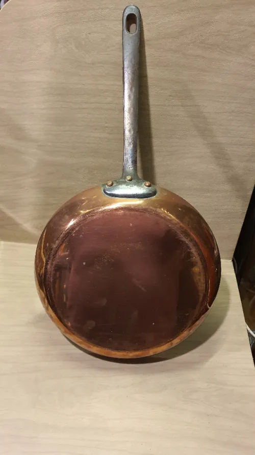 Grande Poêle de chef, sauteuse professionel cuivre Villedieu, Série Spéciale, étamée 30 cm
