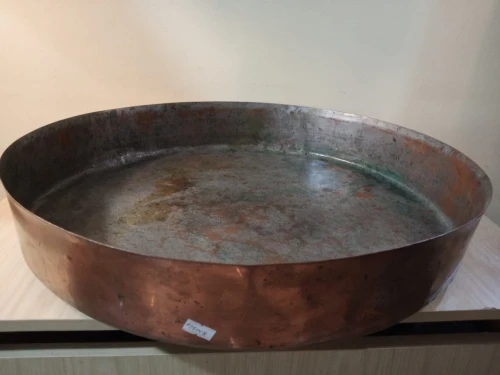 Grande Bassine en cuivre rouge étamé