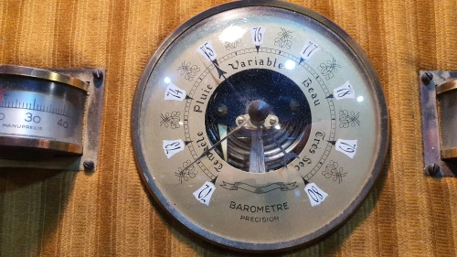 Station météo (Hygromètre, Baromètre, thermomètre) Art déco 40's en laiton et bois LIQUIDATION
