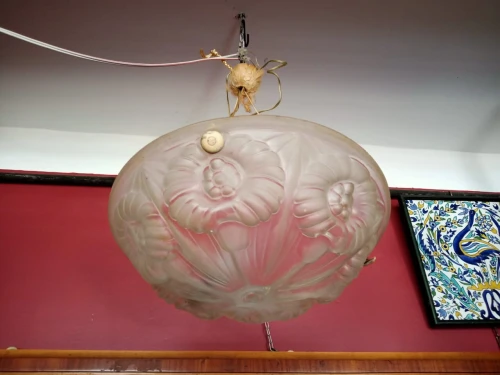 Lustre vasque plafonner Art déco en verre pressé moulé blanc