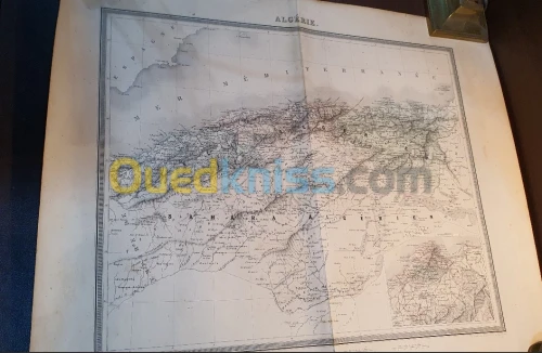 Ancienne carte géographique d'Algérie, Gravure à la Taille Douce publié par Furne à Paris