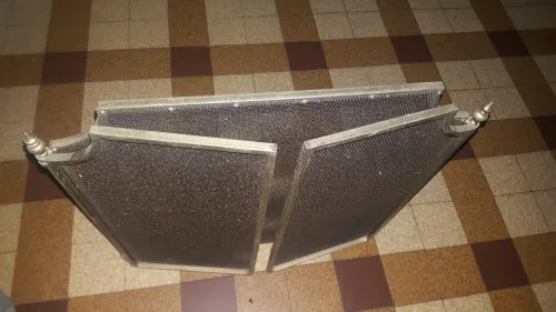 Pare-feu de cheminée minimaliste à trois volets en laiton de Style Néoclassique LIQUIDATION