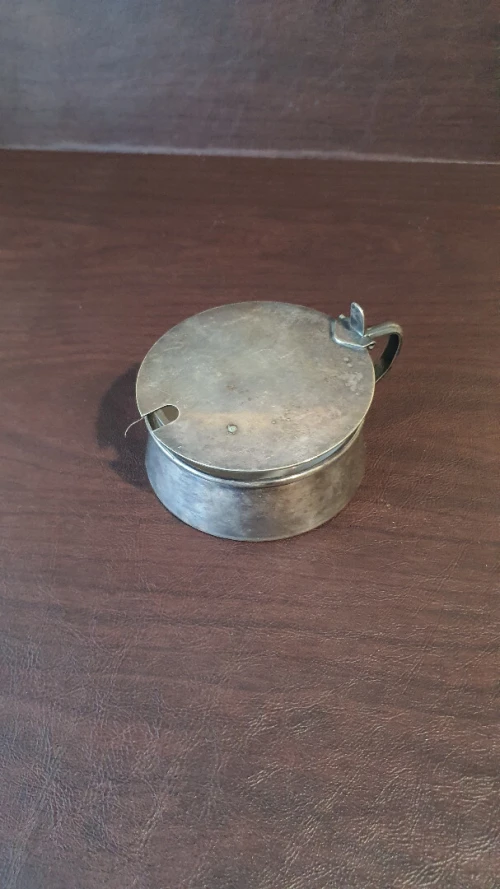 Pot à confiture Sucrier en métal argenté signé LUCCHETTI , Art déco