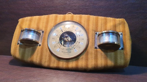 Station météo (Hygromètre, Baromètre, thermomètre) Art déco 40's en laiton et bois LIQUIDATION