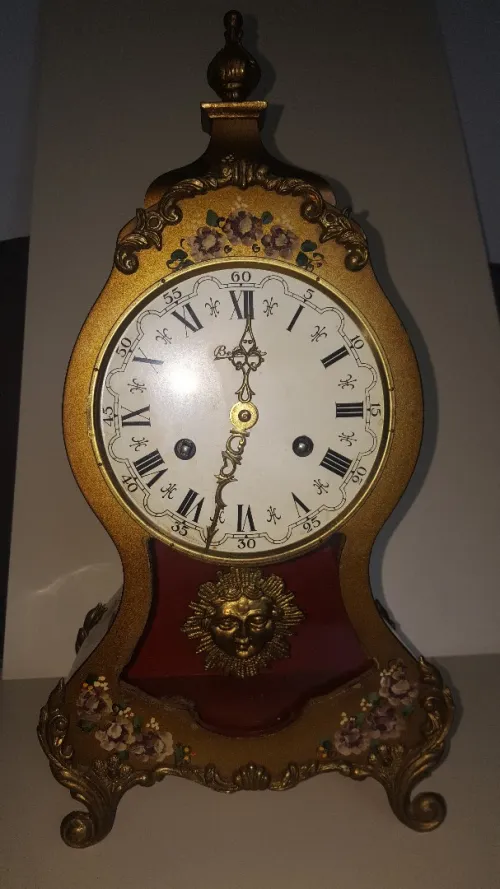 Horloge, pendule à poser, Cartel de style neuchatelois à mouvement BELCANTO Germany FHS  LIQUIDATION