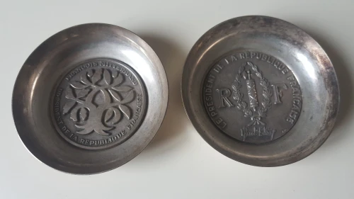 2 coupelles françaises de collection en métal argenté des années 70's et 80's 