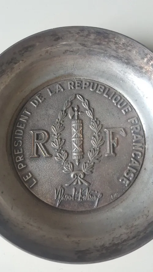 2 coupelles françaises de collection en métal argenté des années 70's et 80's 