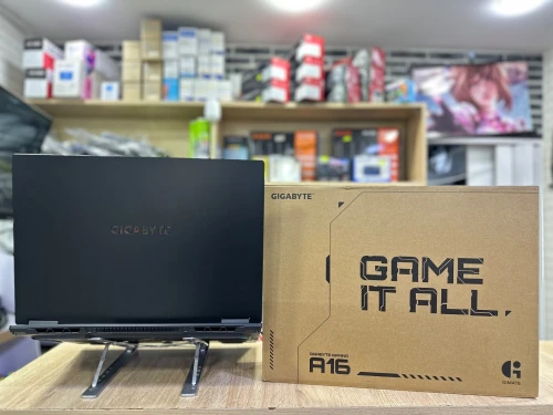 Gigabyte A16 i7 13620H/16Go/512Go/RTX4050